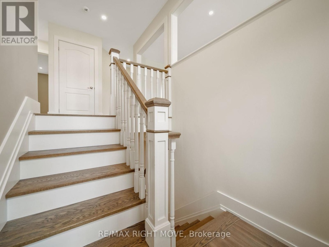 1348 HAWK RIDGE CRESCENT, 