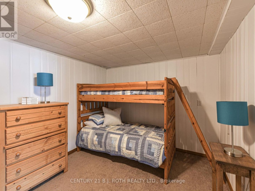 71 CAMPBELL BEACH ROAD, 