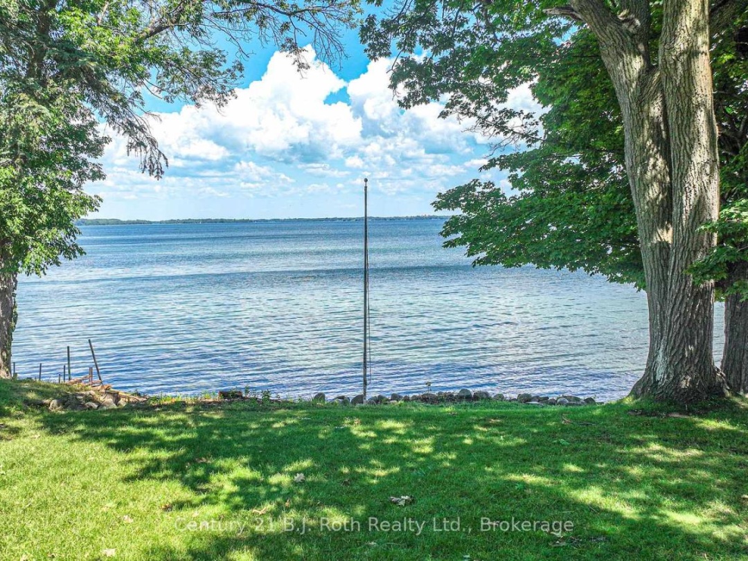 330 BAY STREET, 