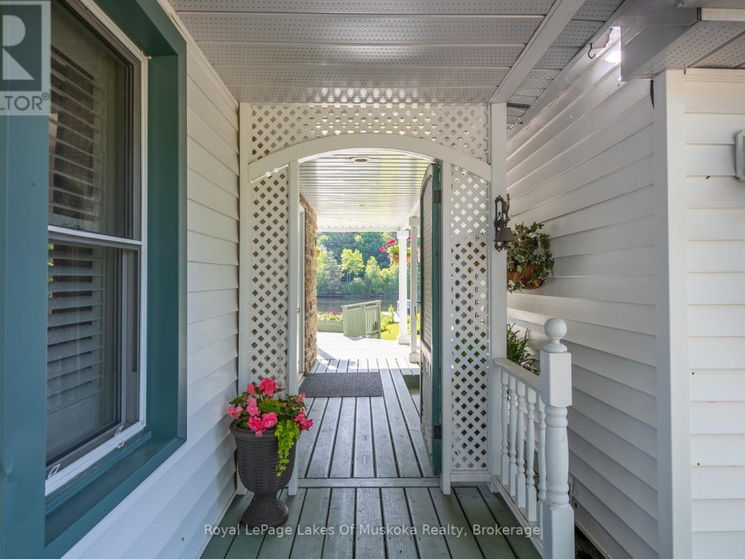 9 MOUNTVIEW AVENUE, 