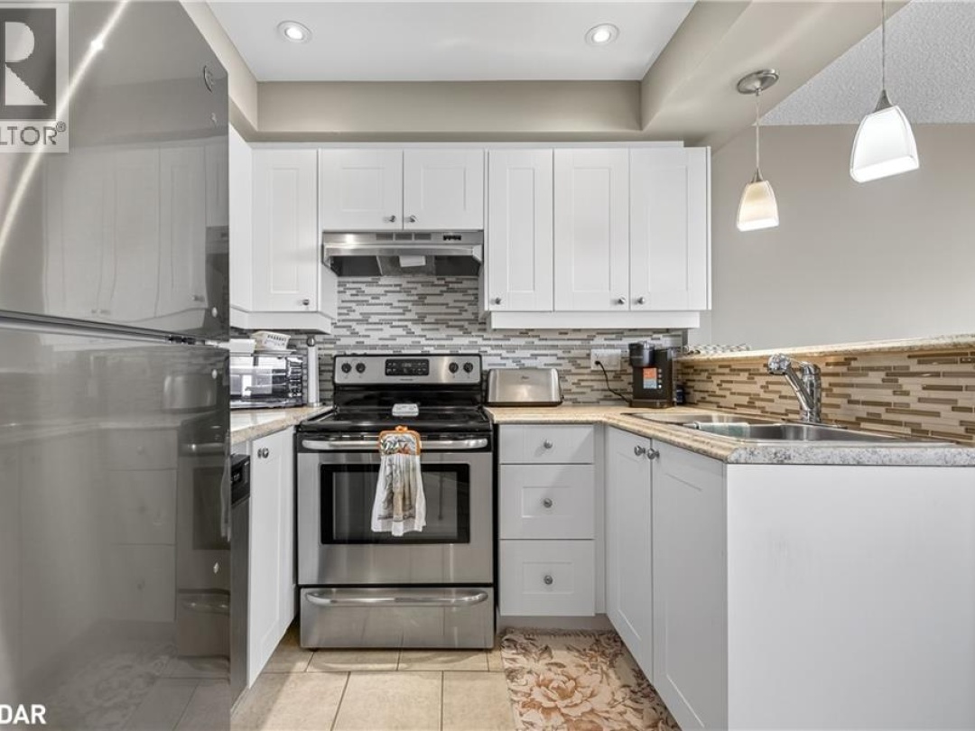 12 LANKIN Boulevard Unit# 36, 