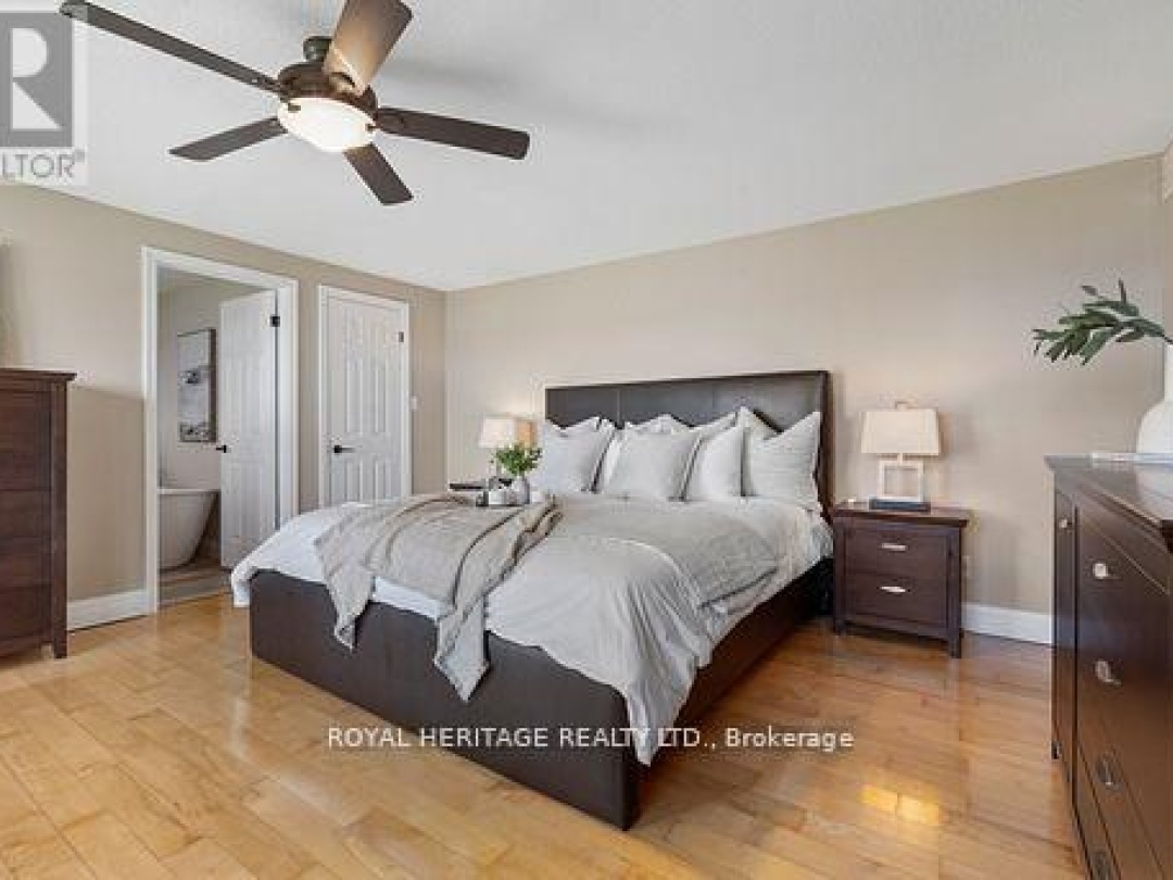 7 NORTH SERVICE ROAD, 