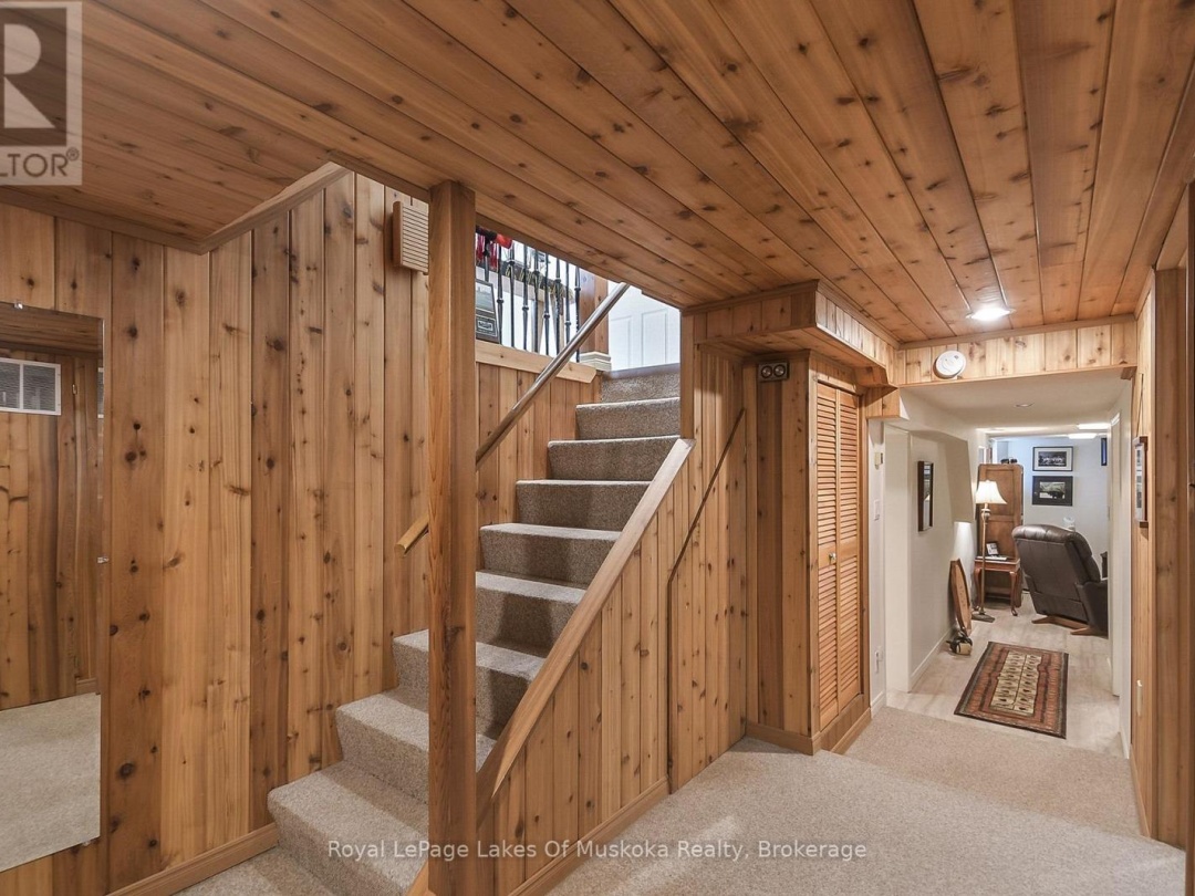 9 Summer Lane, Lake Muskoka