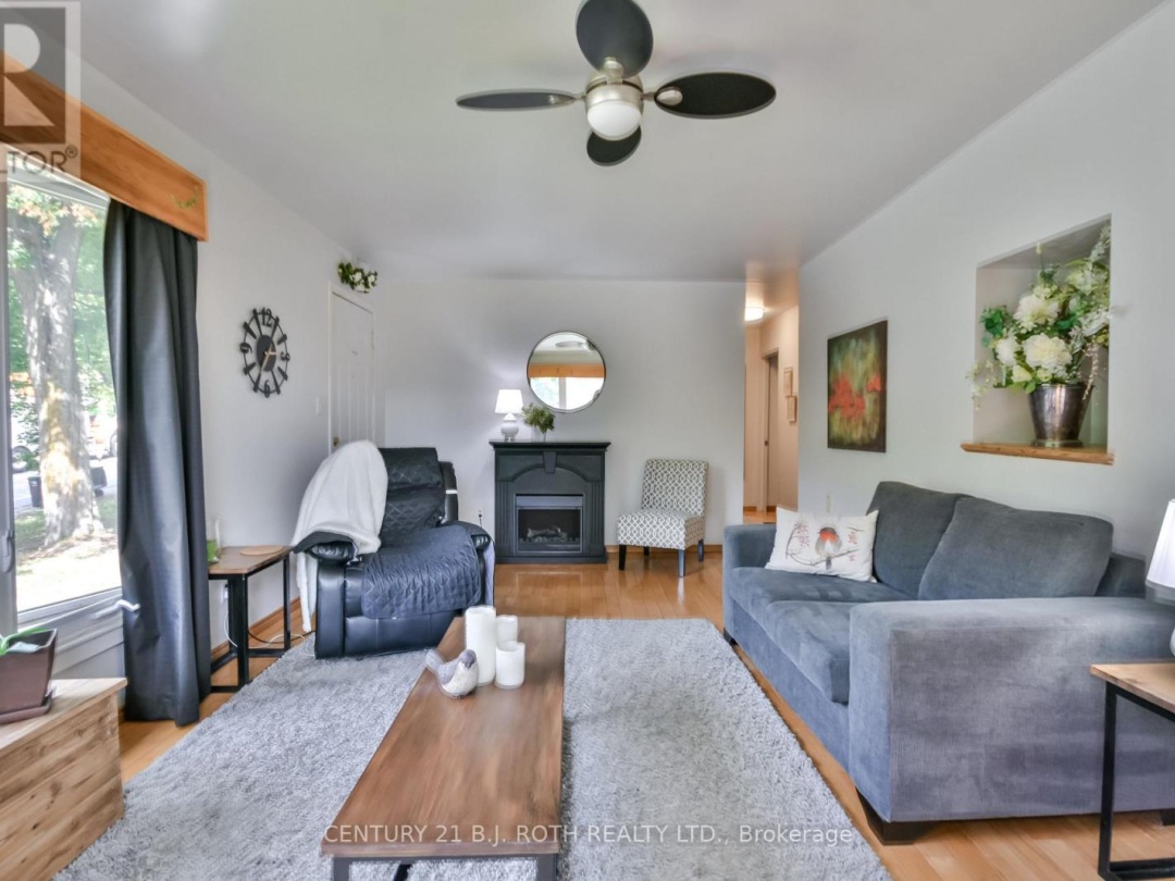 1039 DIVISION ROAD E, 