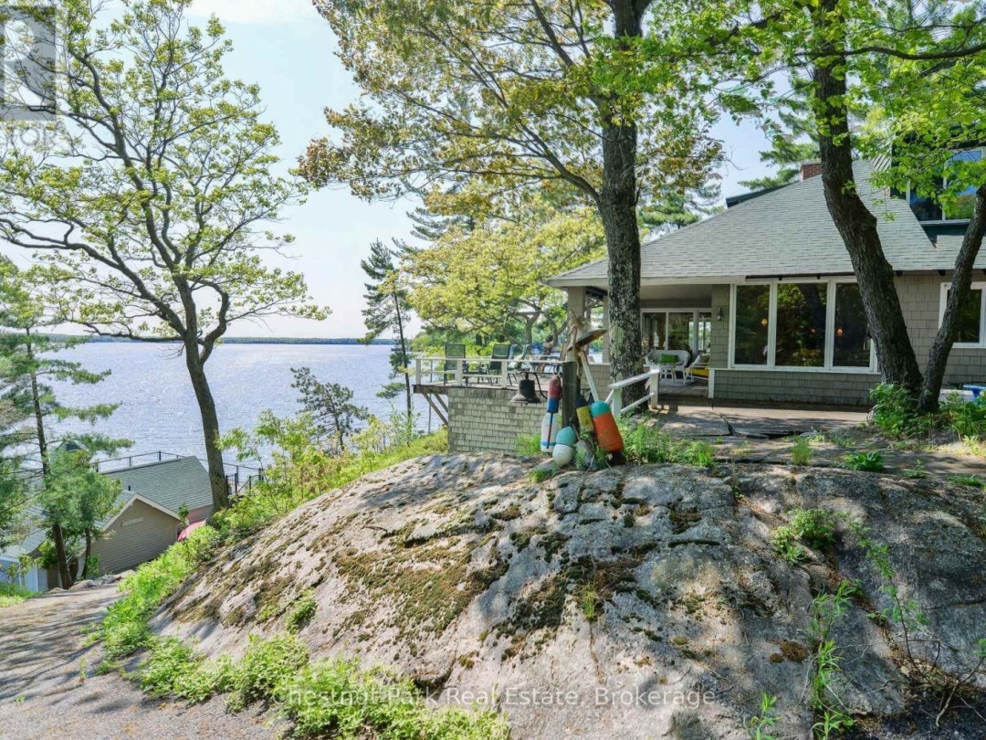 8 - 1869 MUSKOKA 118 ROAD W, 