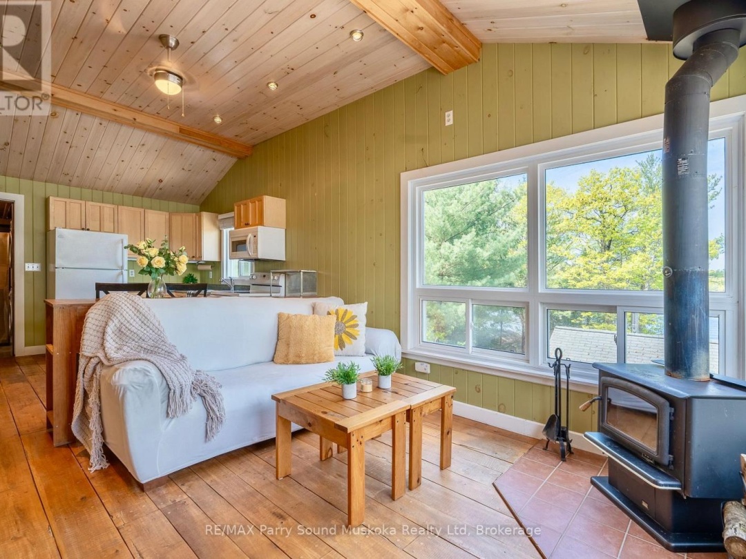 7 ISABELLA ISLAND, 