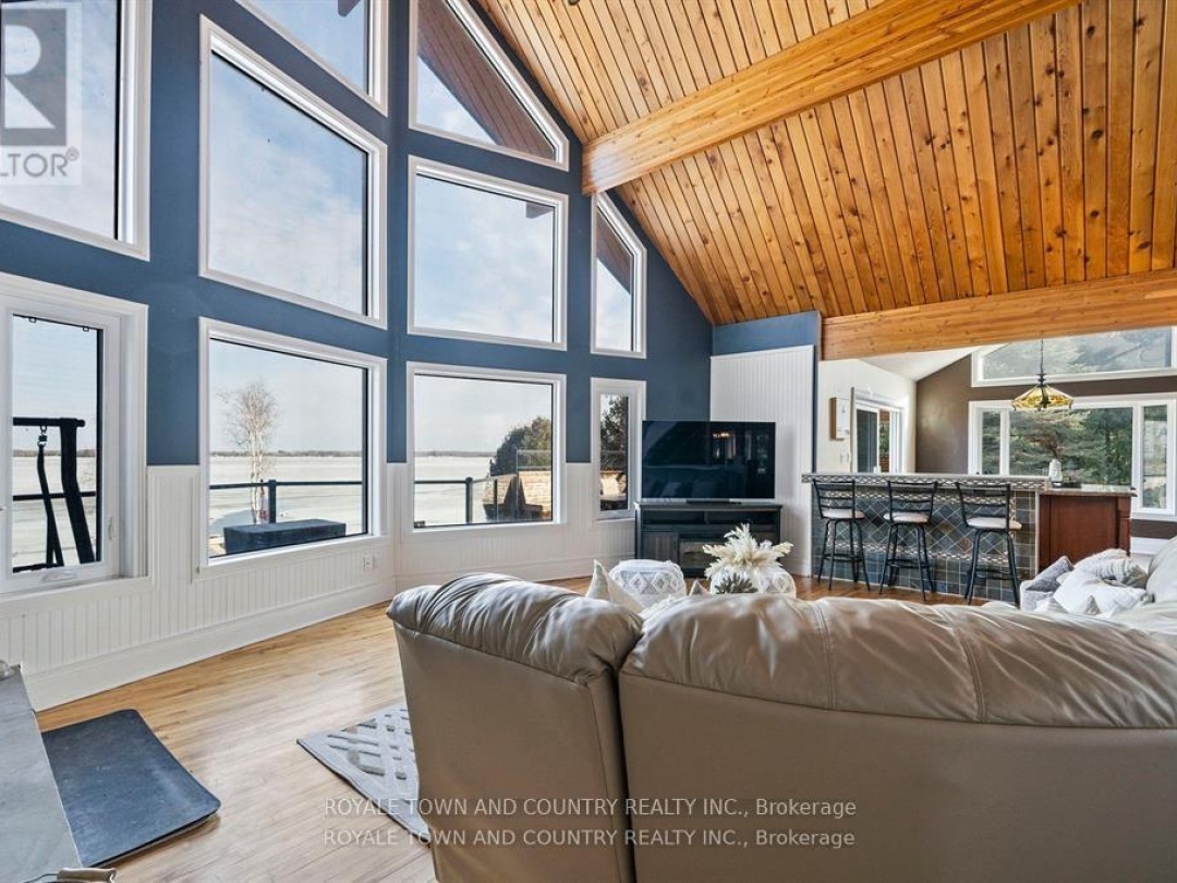 151 Peller Court, Pigeon Lake