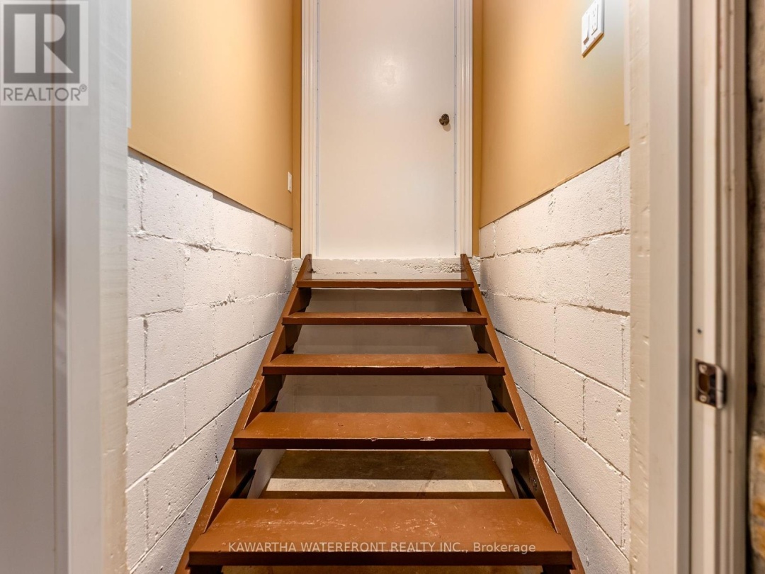 33 NORTHLINE ROAD, 
