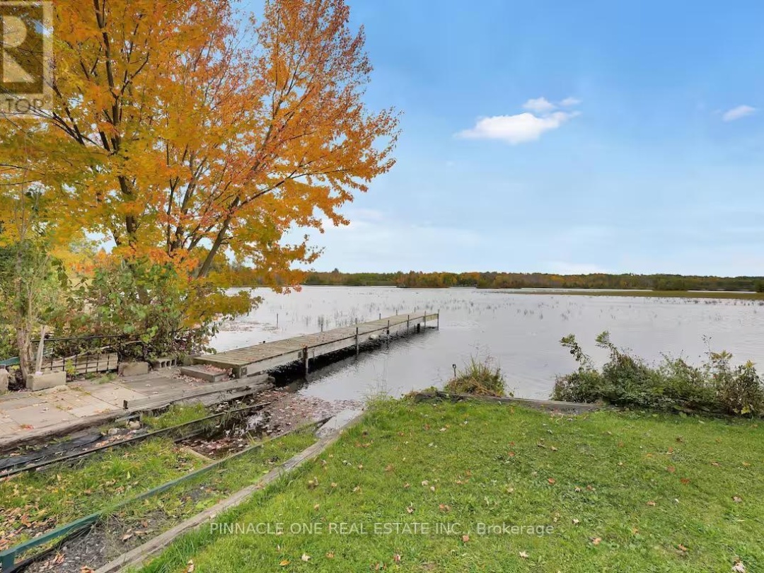 159 MCGUIRE BEACH ROAD, Canal Lake