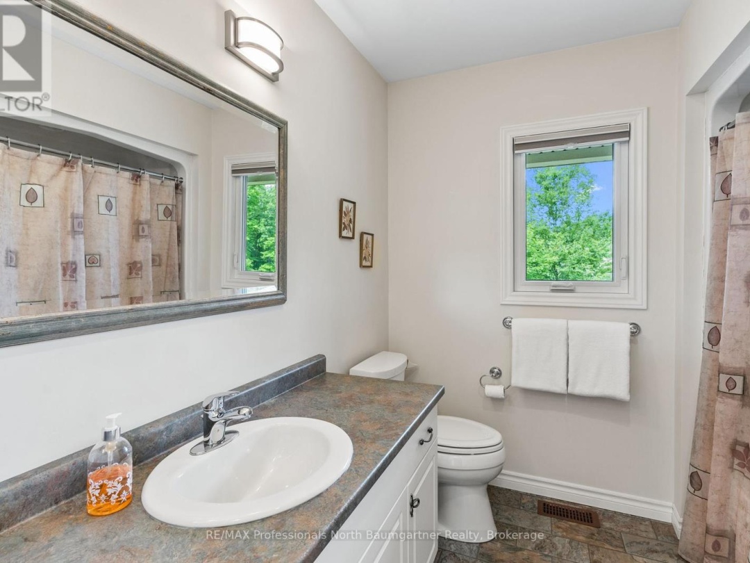 1132 TRAPLINE TRAIL, 