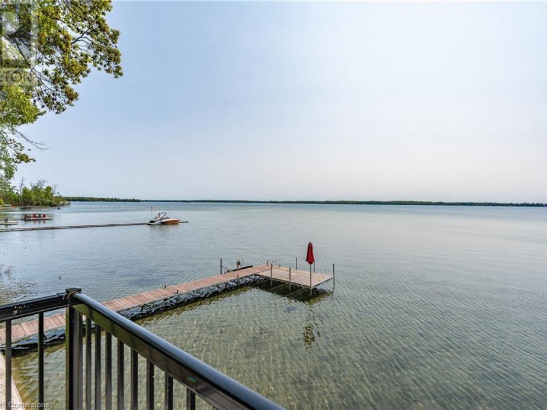 2703 LAKESIDE Drive, 