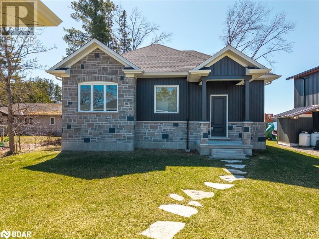 3331 ST GEORGE Boulevard, St. George Lake