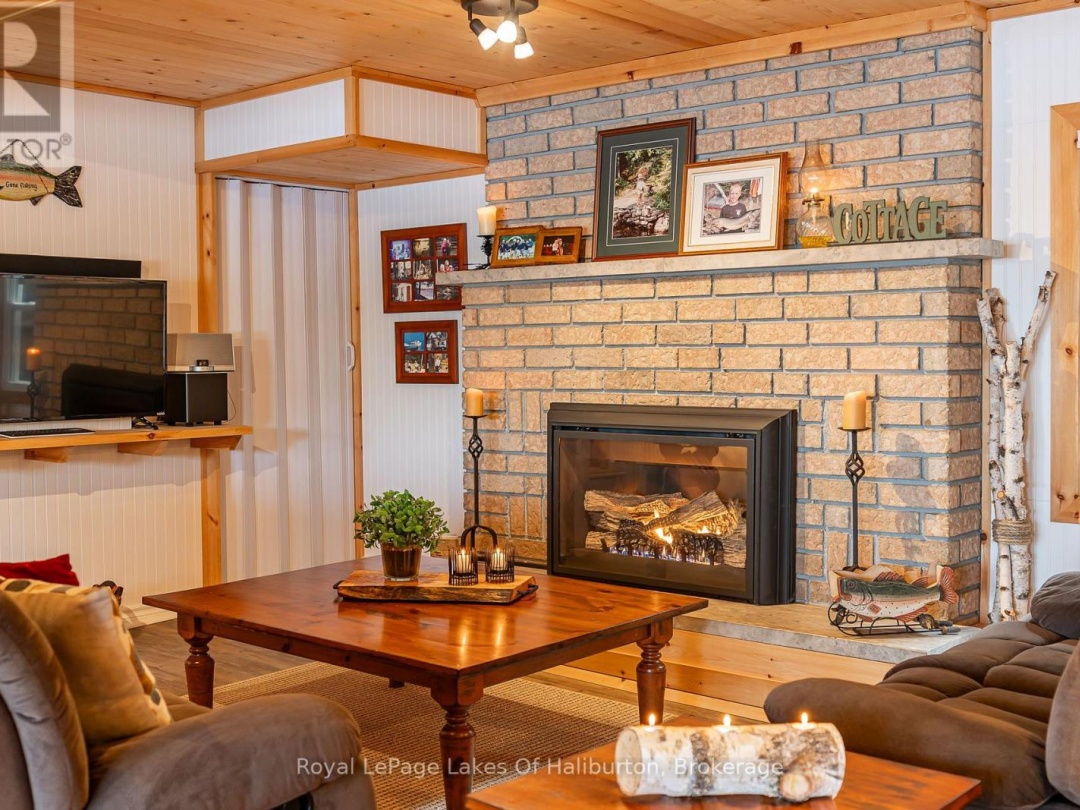 1117 Trellis Trail, Bob Lake