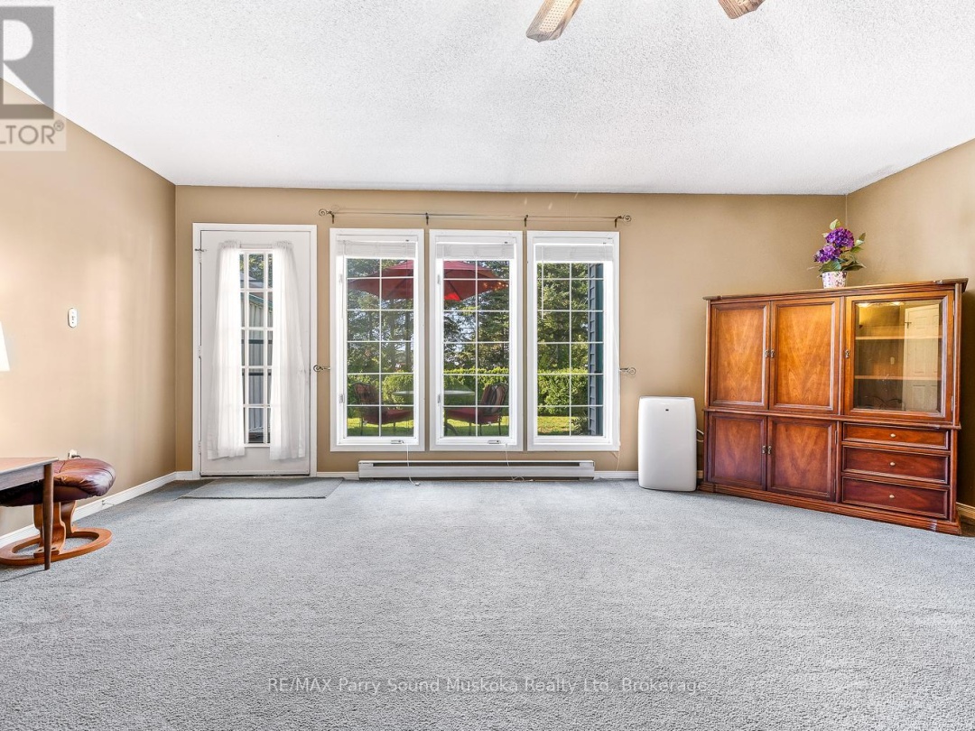 18 GEORGIAN BAY AVENUE, 