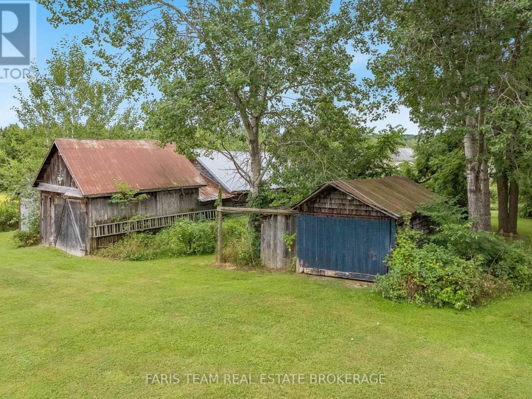 323 WARMINSTER SIDE ROAD, 