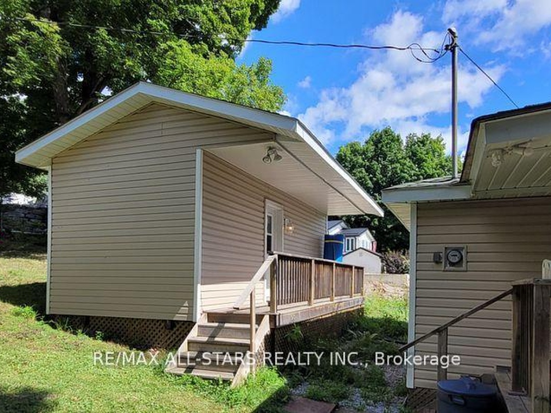 136 Coldstream Road, Cameron Lake