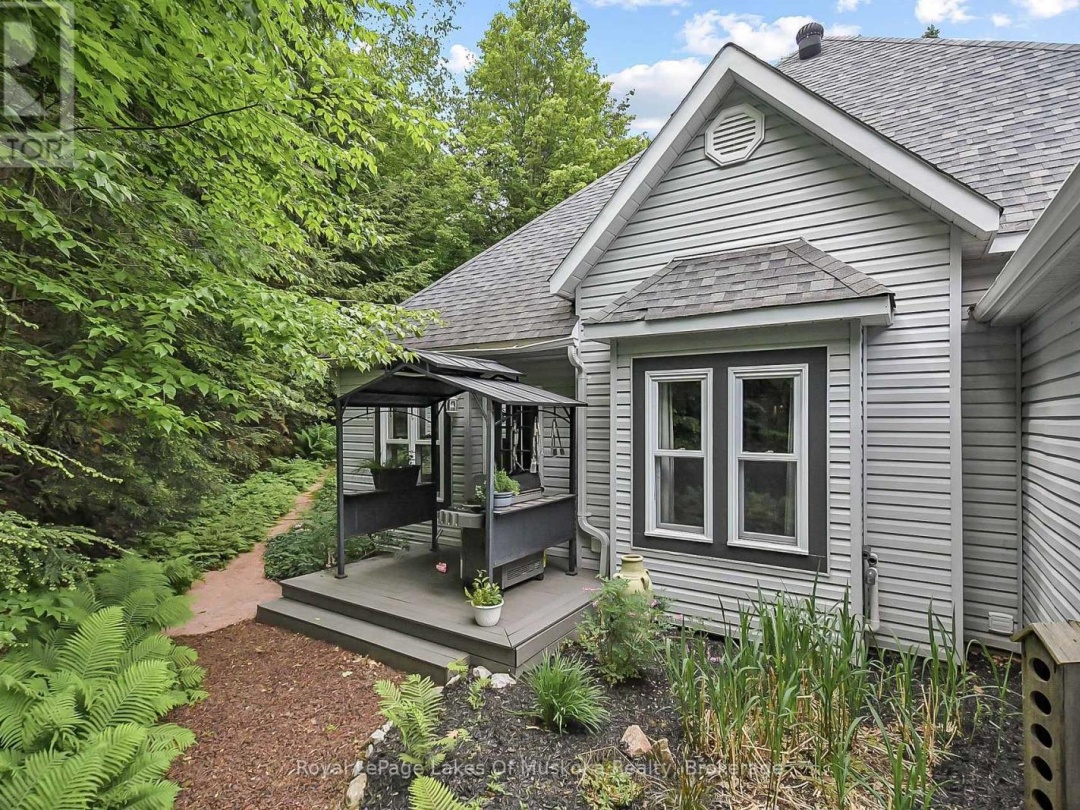 103 SOUTHBANK DRIVE, 