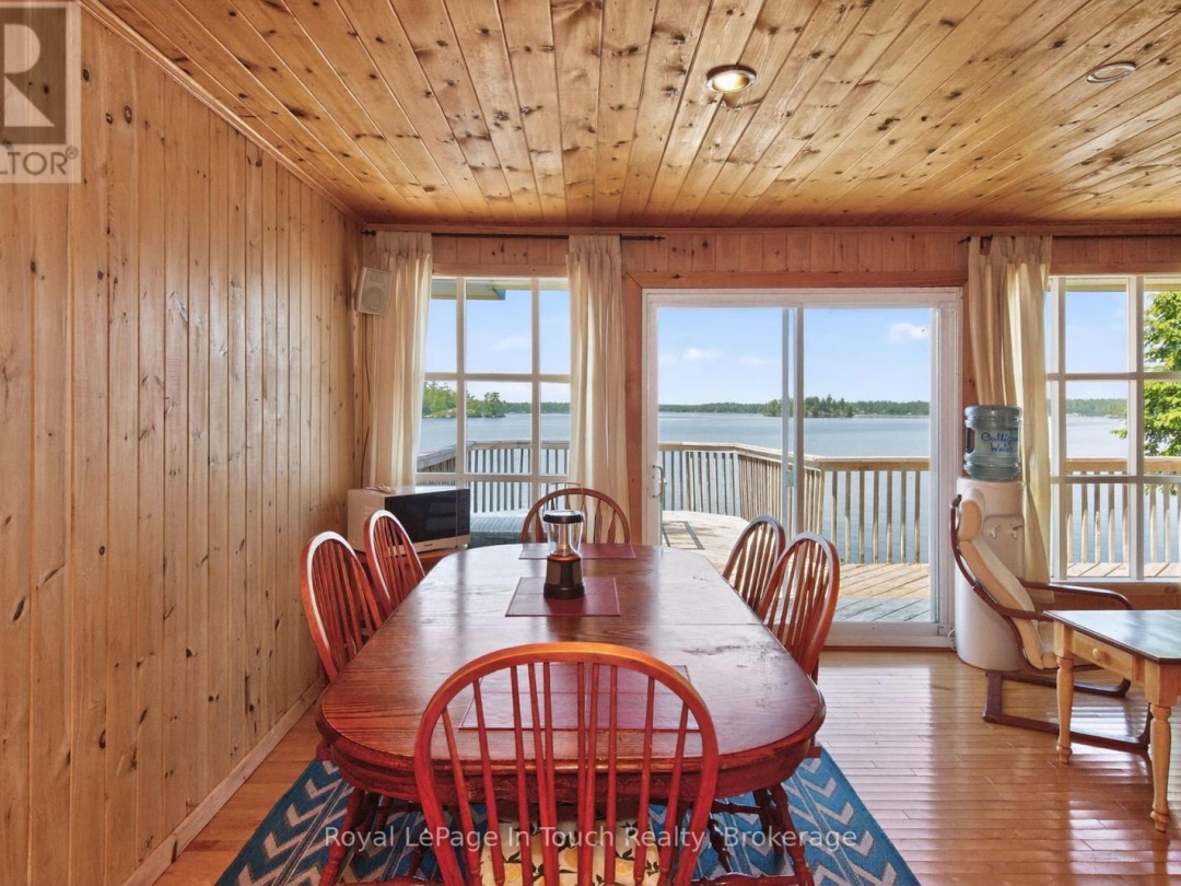 2 IS 270 GEORGIAN BAY ISLAND, 
