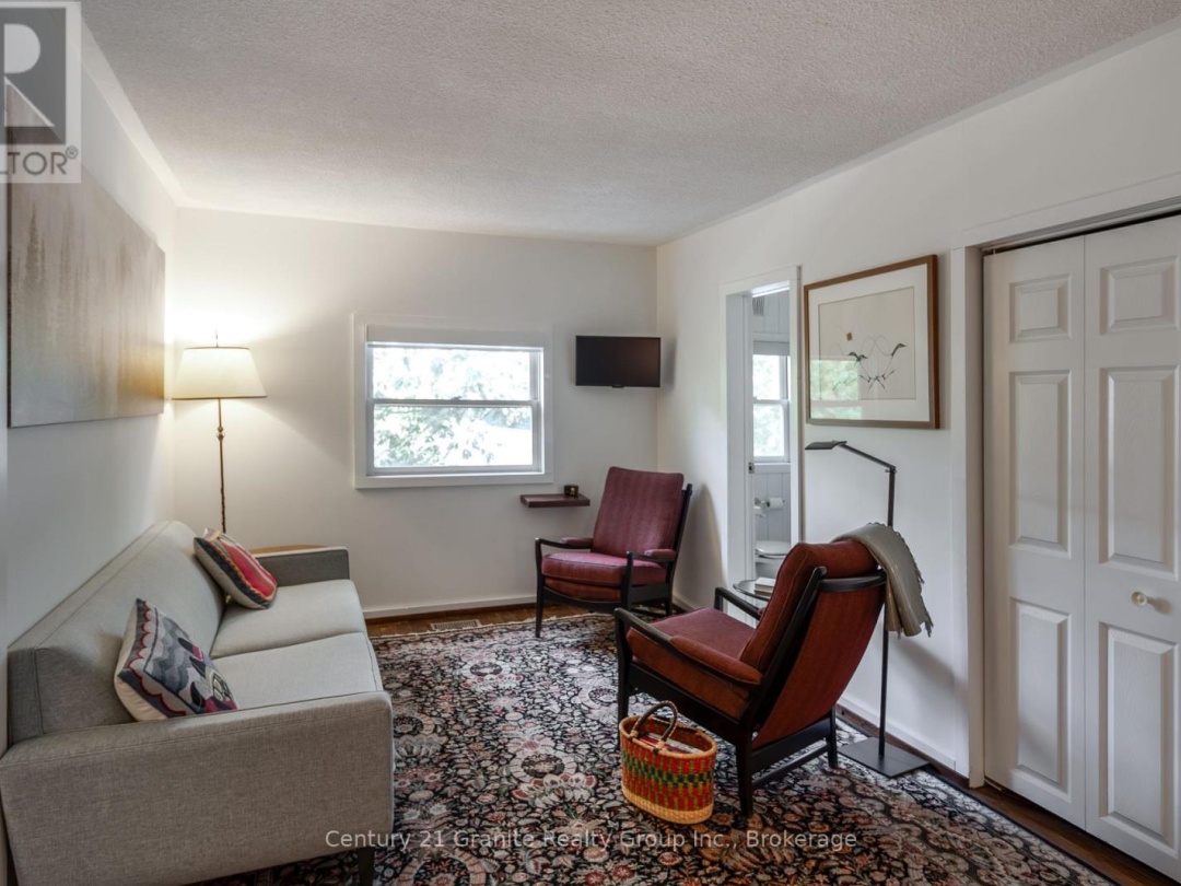 2029 LITTLE HAWK LAKE ROAD, Little Hawk Lake