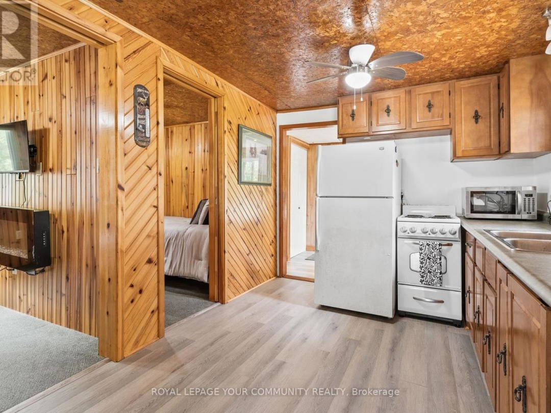 1139 CANUCK TRAIL, 