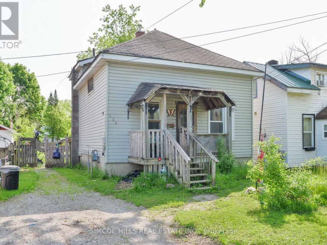 236 Front Street S, Orillia