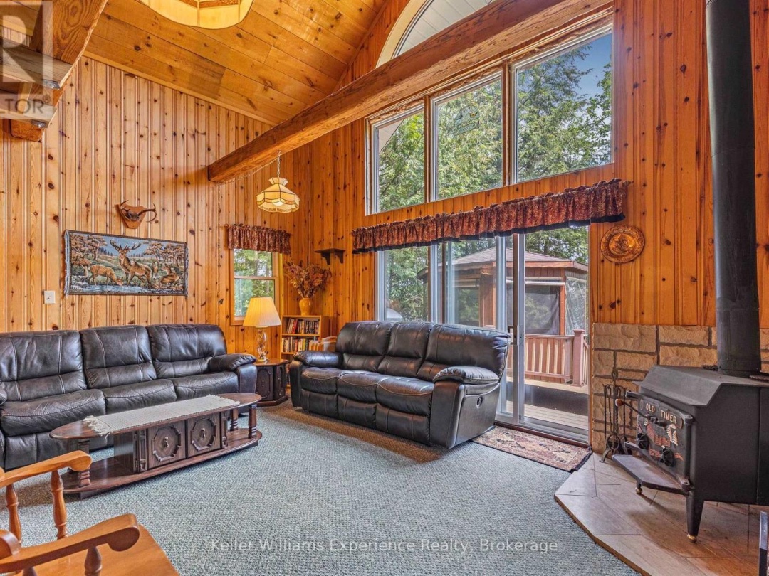 1077 Friendship Lane, Raven Lake