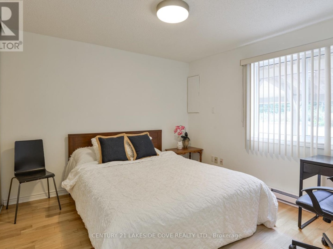 23 - 100 LAGUNA PARKWAY, 