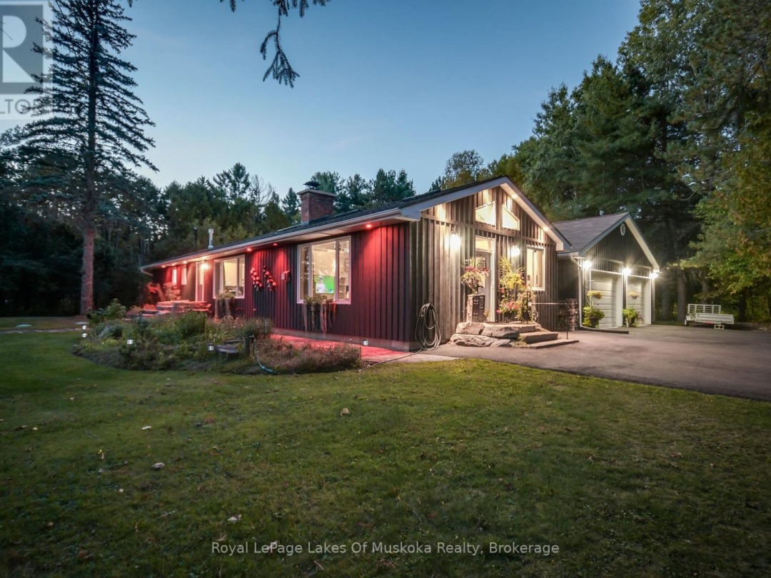 2 LESLIE DRIVE W, 