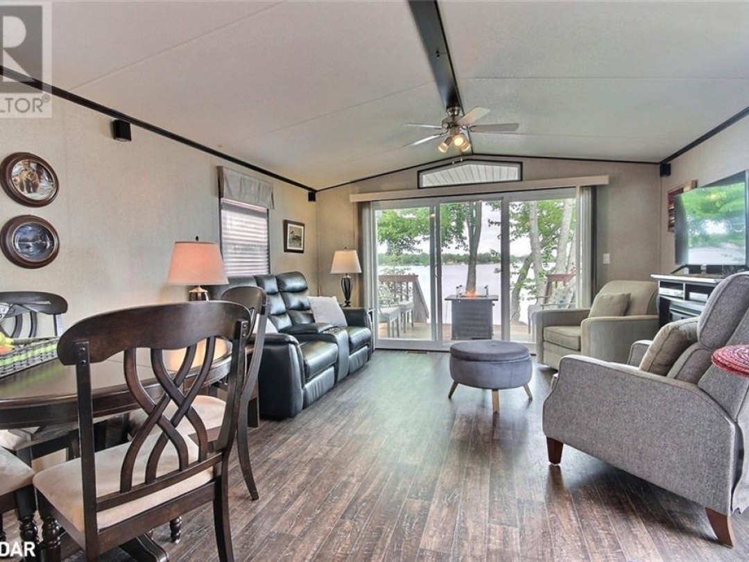 3500 LAUDERDALE POINT Crescent Unit# 17, 