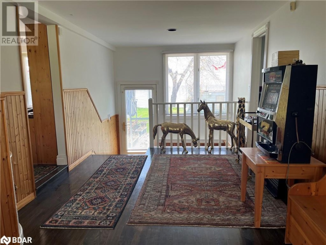 155 PARKSIDE DR Drive, Lake Simcoe