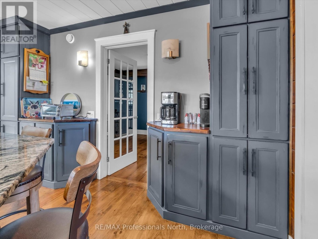 1123 ZISKA ROAD, 