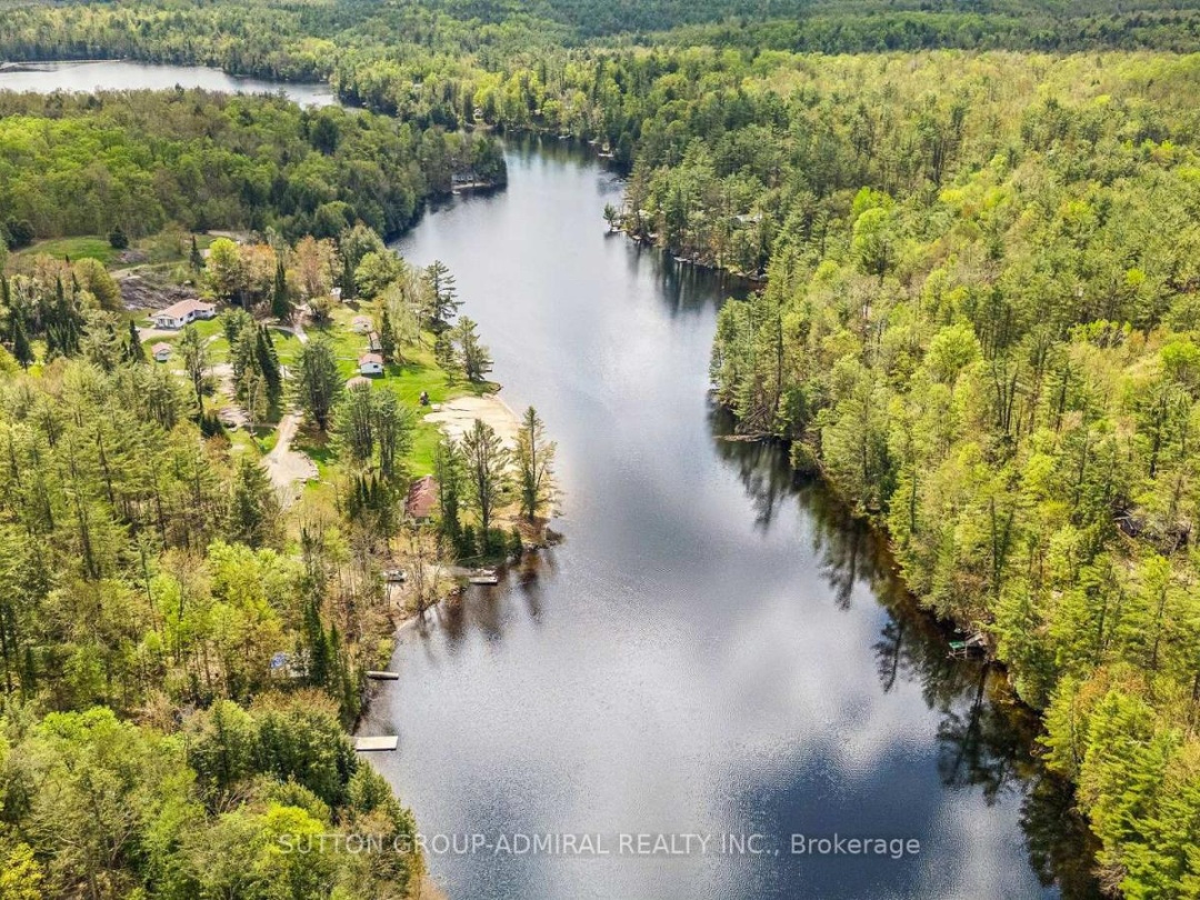 1023 Kirkpatrick Lane, Lake Muskoka