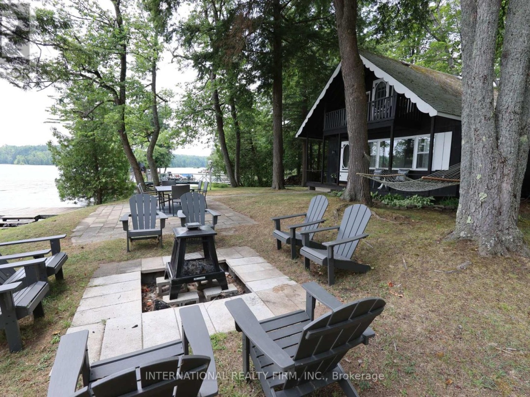 71 OAKRIDGE COURT, 