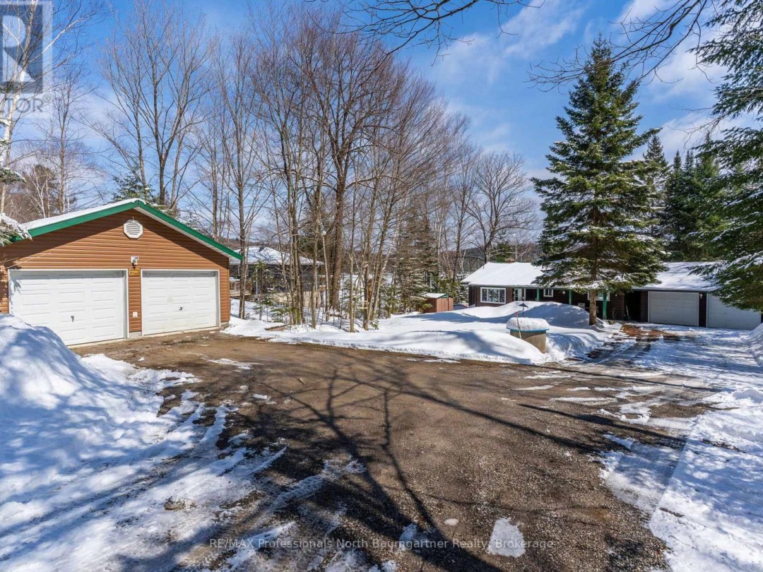 6258 Haliburton Lake Road, Haliburton Lake