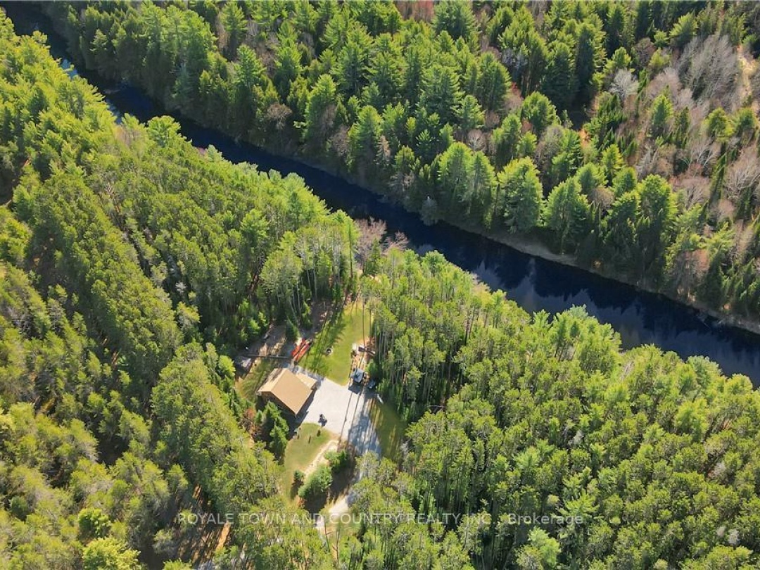 22 Winchester Drive, Burnt Lake