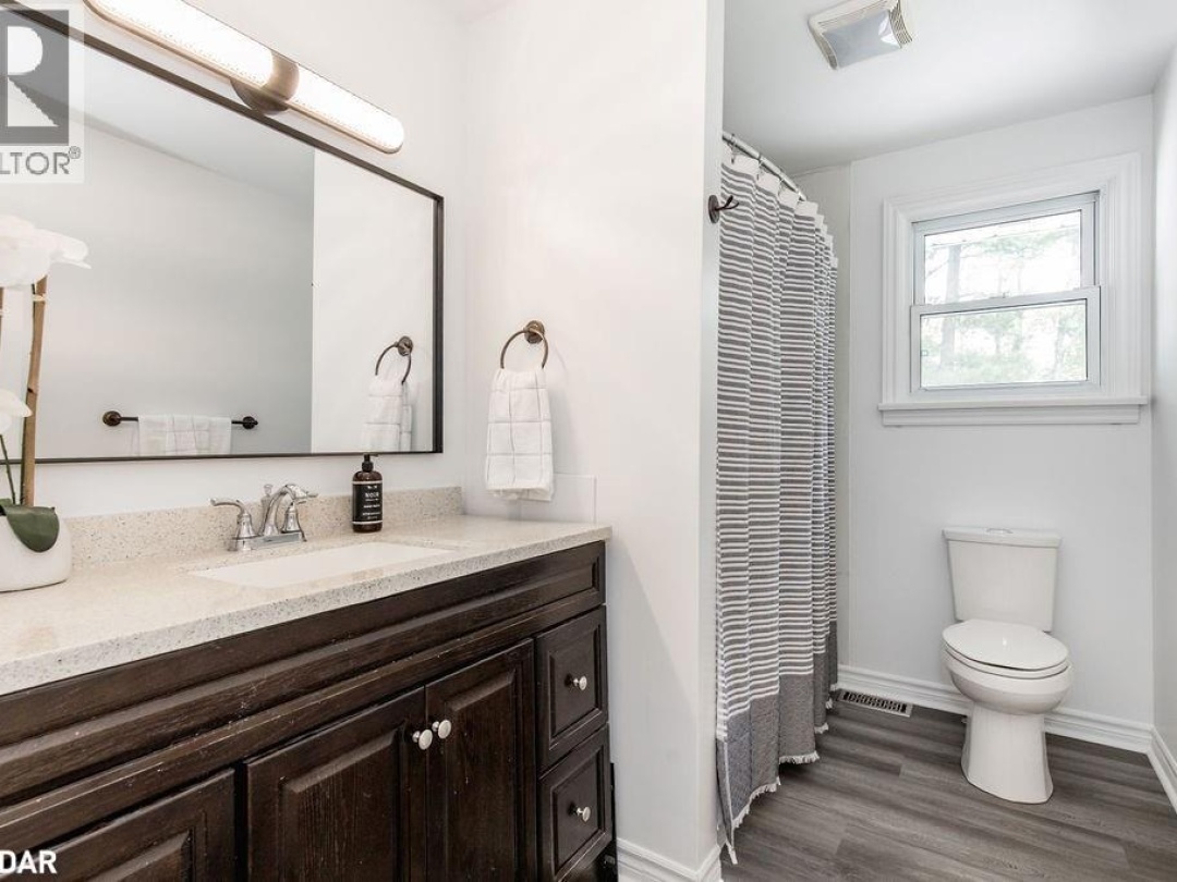 3495 BRENNAN Line, 