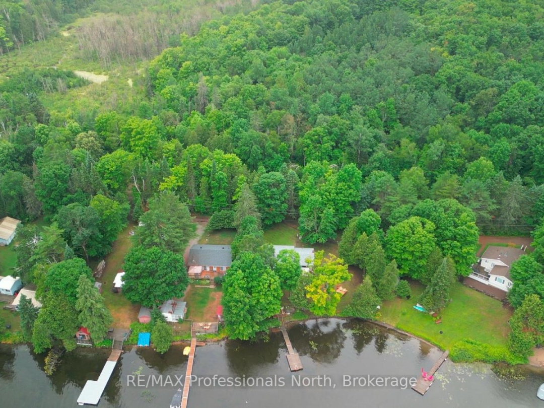 1582 HOSPITALITY LAKE ROAD, 