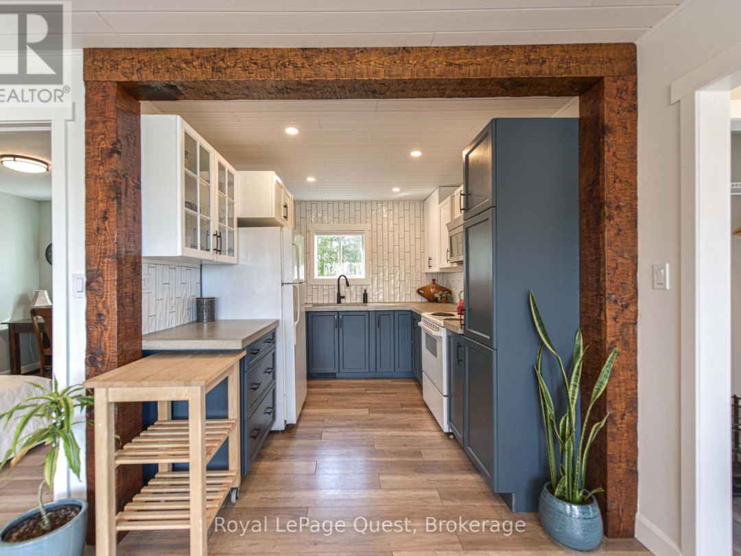 4304 PLUM POINT ROAD, Lake Simcoe