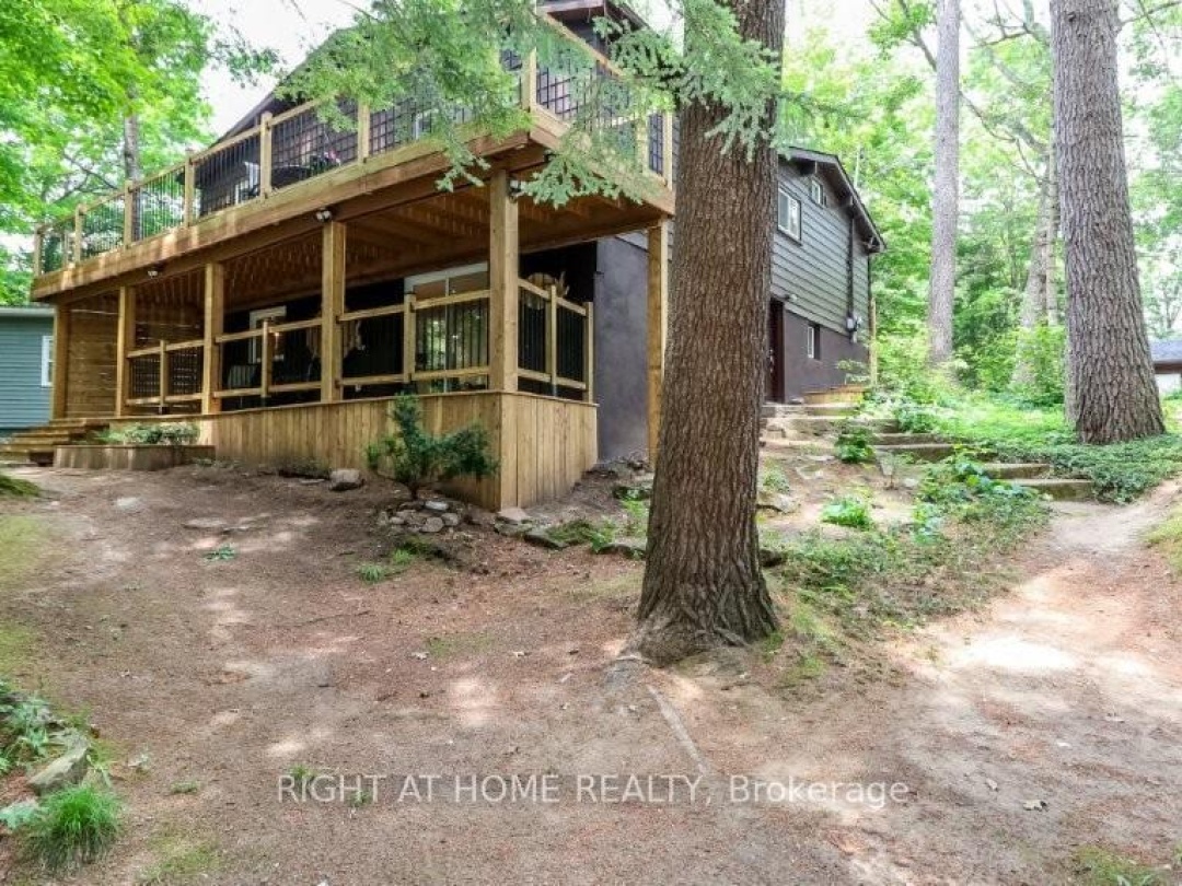 7459 ISLAND CRESCENT, 