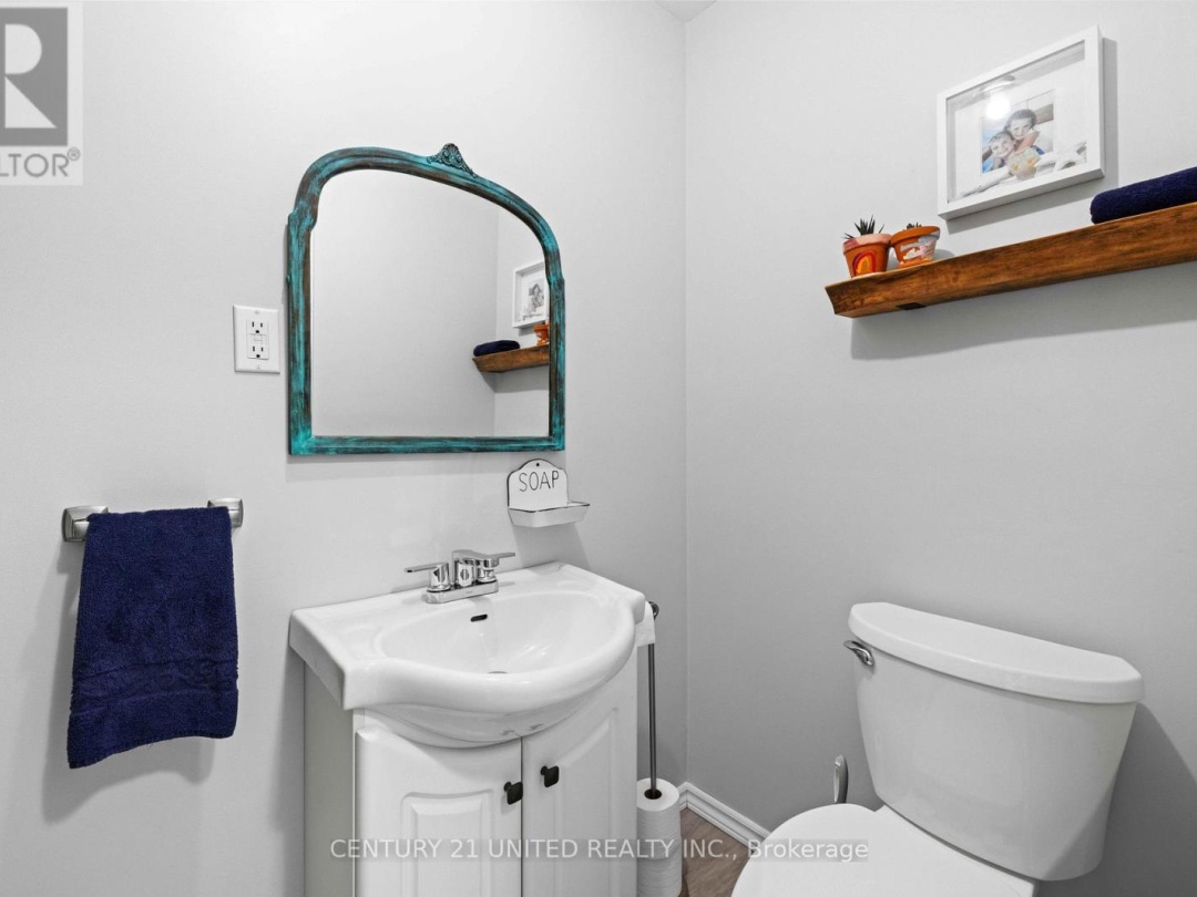 586 BIRCH POINT ROAD, 