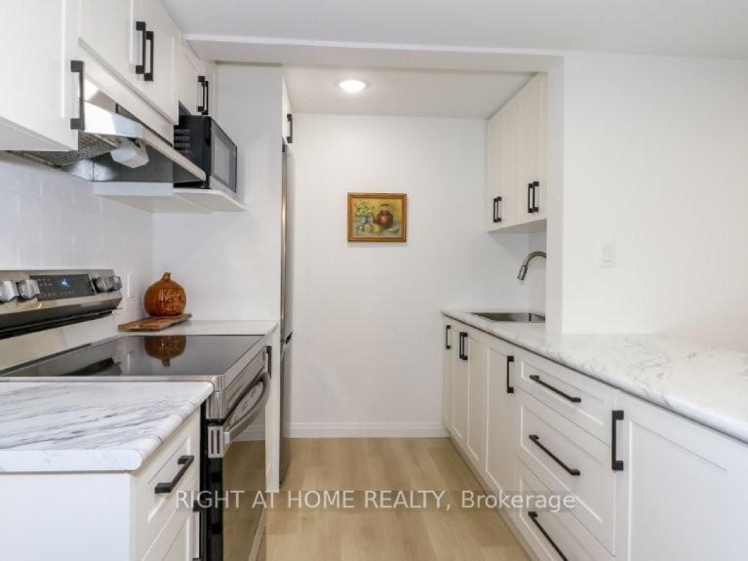 7459 ISLAND CRESCENT, 