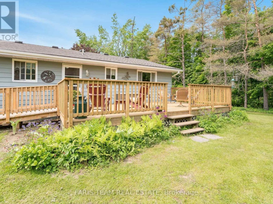 1669 Newton Street, Tay