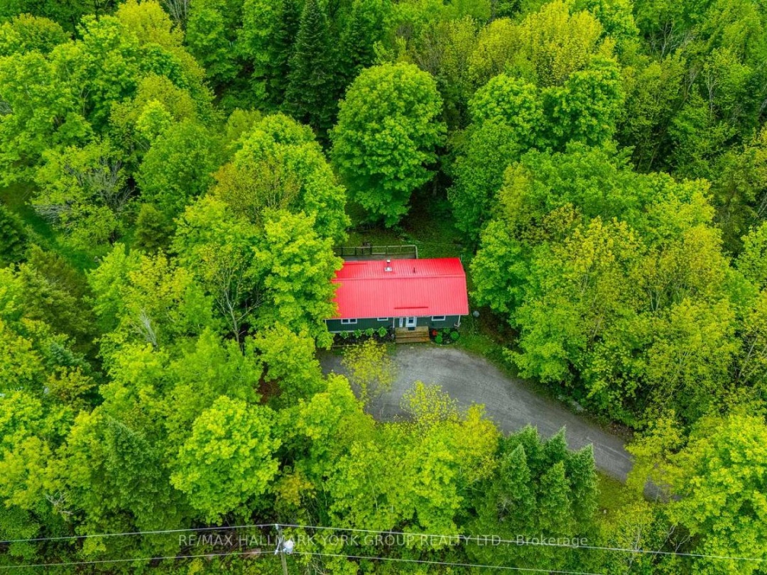 1664 Minnicock Lake Road, Minnicock Lake