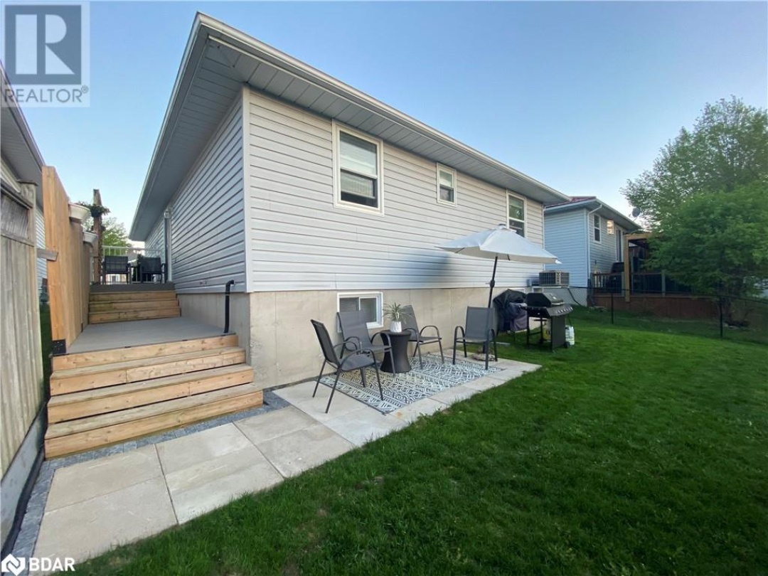 28 Courtney Crescent, Orillia