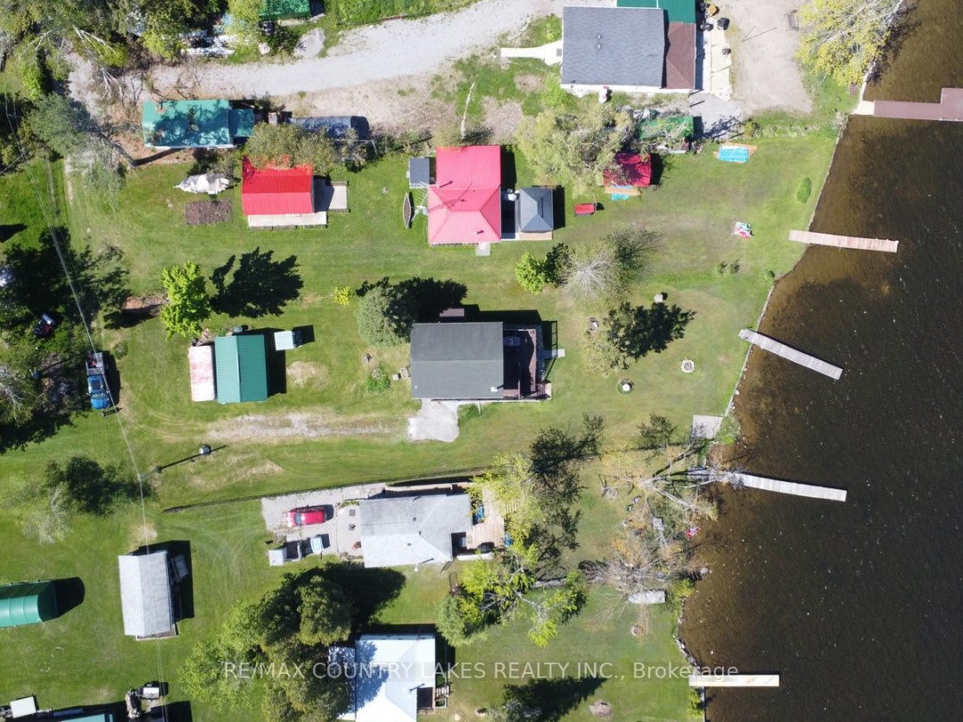 8 Saturn Lane, Mitchell Lake