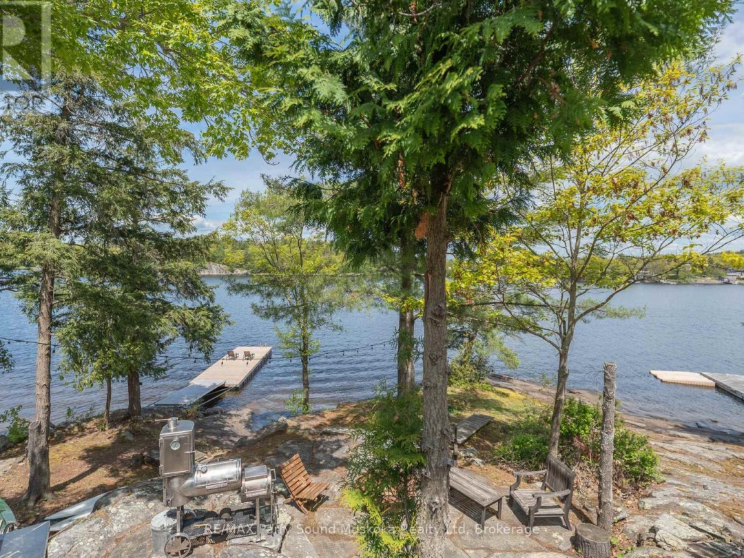 7 ISABELLA ISLAND, 