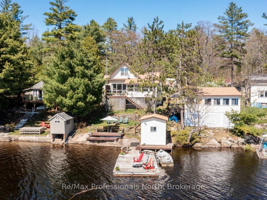 1055 EVANSWOOD DRIVE, 