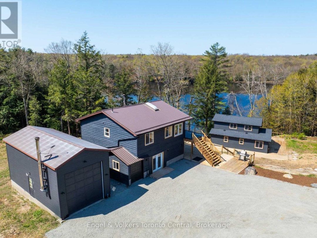 1457 Lake Joseph Road, Mctaggart Lake