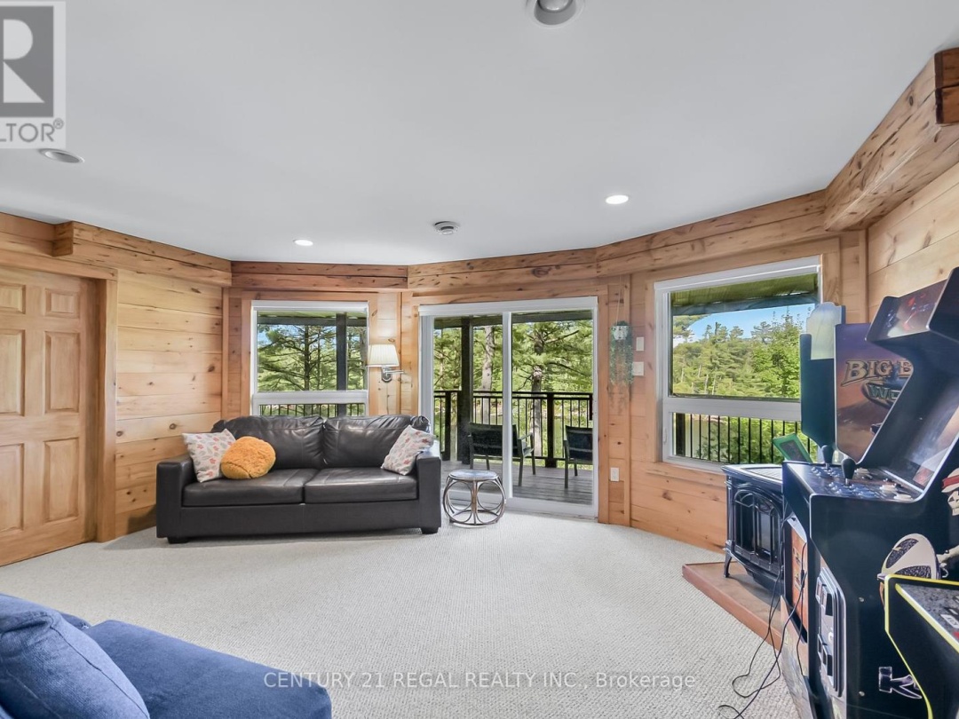 1961 BEAVER DAM ROAD, Severn River