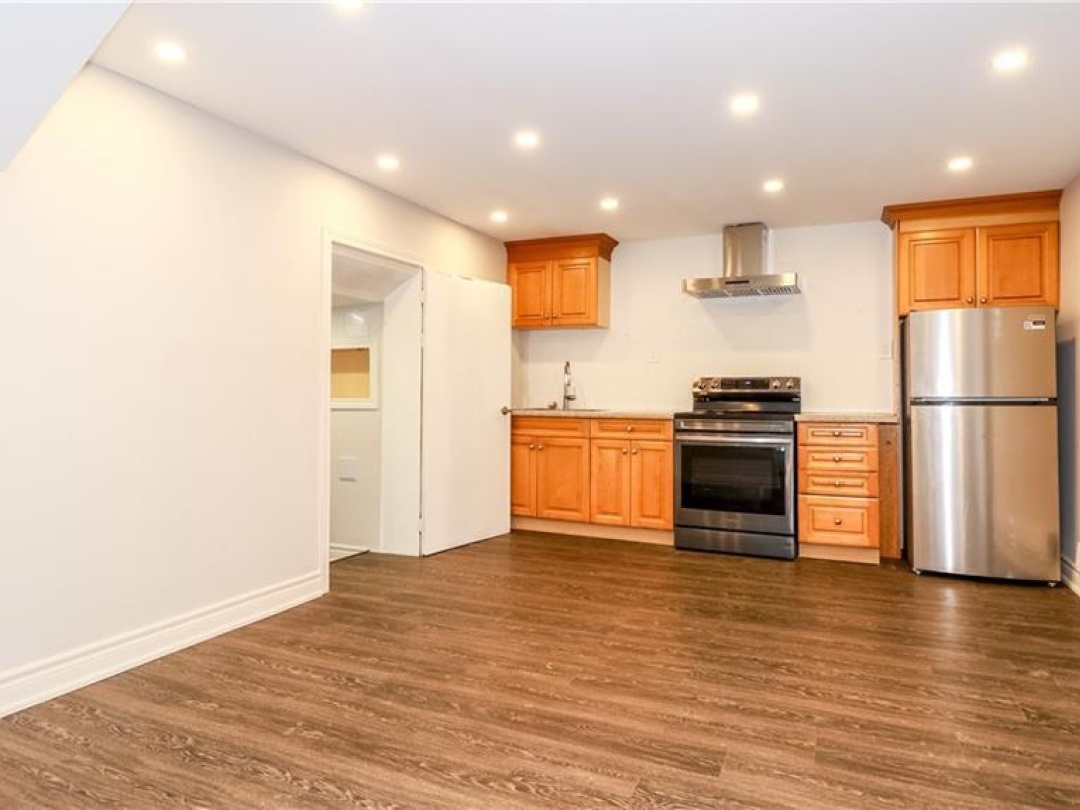 18 KENNEDY Drive, 
